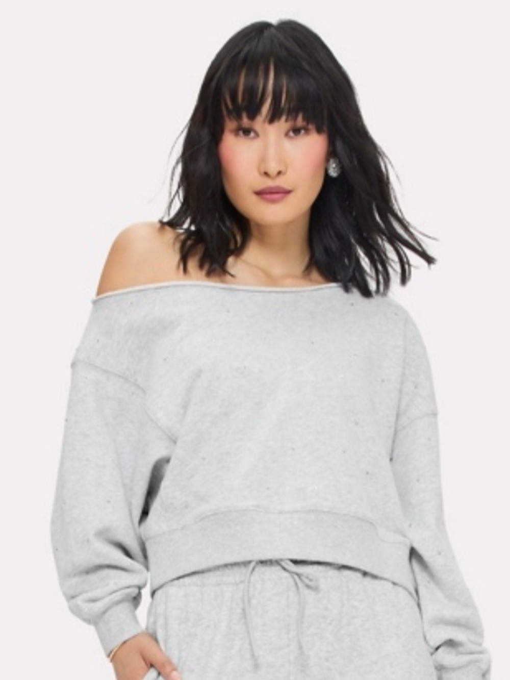 YITTY Light Gray Off-Shoulder Cropped Sweater